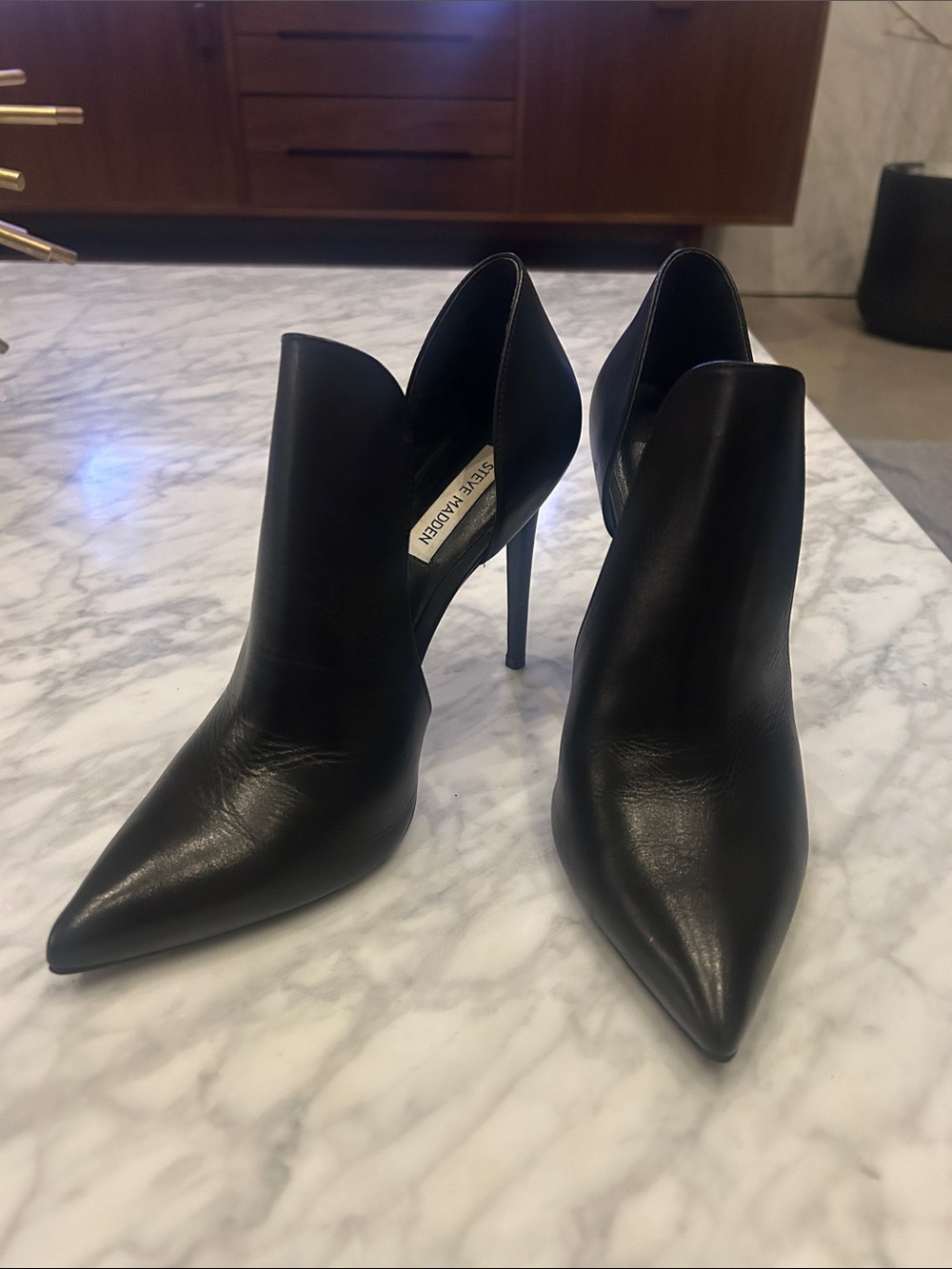 Steve Madden Dolly Black Pointed Leather Cutout Stiletto Pumps Size 10